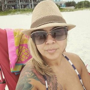 Meet your Posher, Alicia